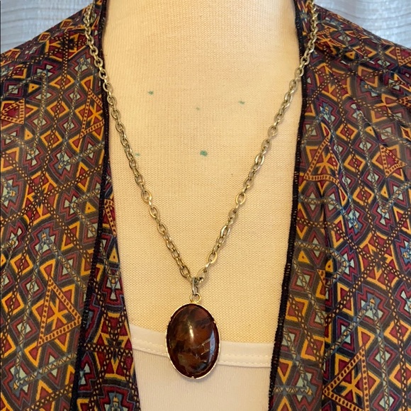 Beautiful Necklace￼ with 2 pendants - Picture 2 of 4